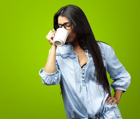 which burns more fat green tea or black coffee